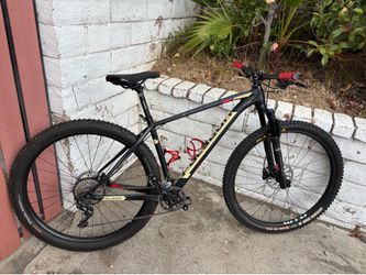 Polygon xtrada 7 2020 with fusion forks - 29 in wheels