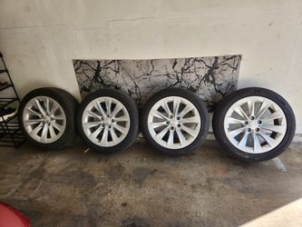 Model S 19" Silver Slipstream For Sale