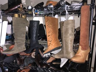 Boots size 6-6.5 very nice