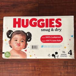 HUGGIES  Snug And Dry Disposable Diapers: Size 4 (76 Count)
