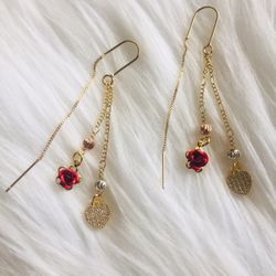 Earrings Hearts gold plated . Oro laminado