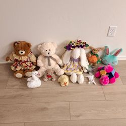 Plushies Lot
