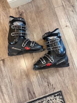 NORDICA SKI BOOTS SIZE 27.0-27.5