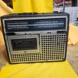 Vintage mini boombox