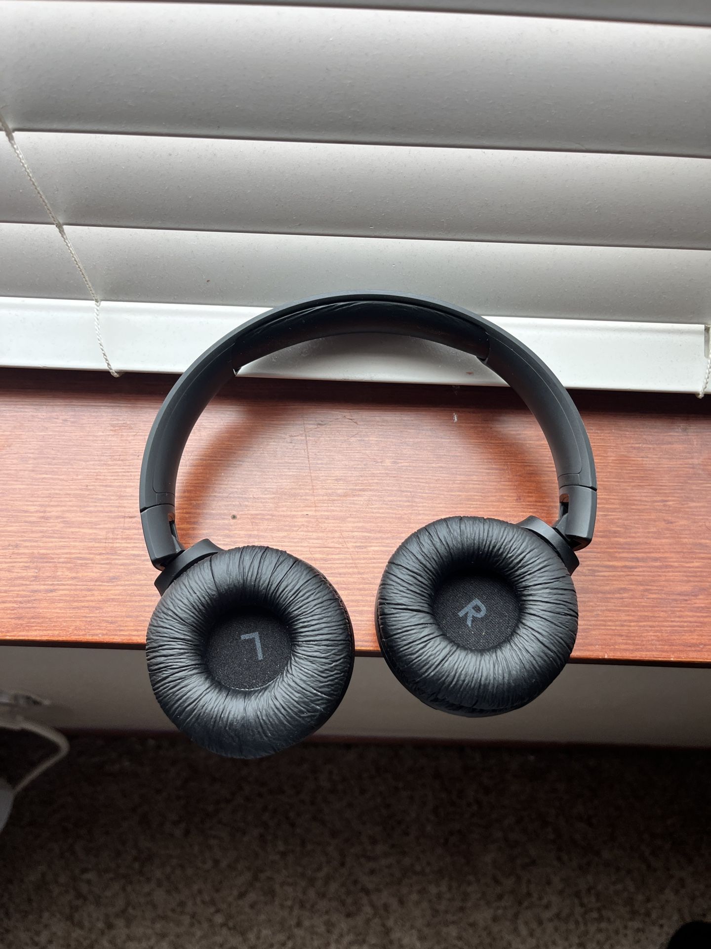 JBL Wireless Headphones