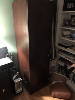 Closet furniture