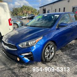 2020 Kia Forte S $995 Down 