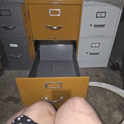 Locking Filing Cabnet/ Tool Storage 