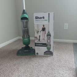 Shark Freestyle Pro (Vacuum)