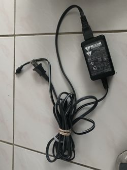 Genuine Sony AC-LS5 4.2V 1.7A AC Adapter