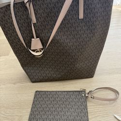 Michael Kors Purse 