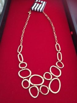 Gold colored necklace, forever 21