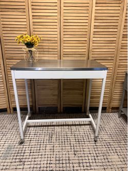 Metal Top Rolling Counter Table