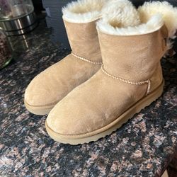 Ugg