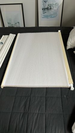 34 Inch Wide Honeycomb Shade