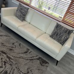 Sofia Vergara Sofa Collection 