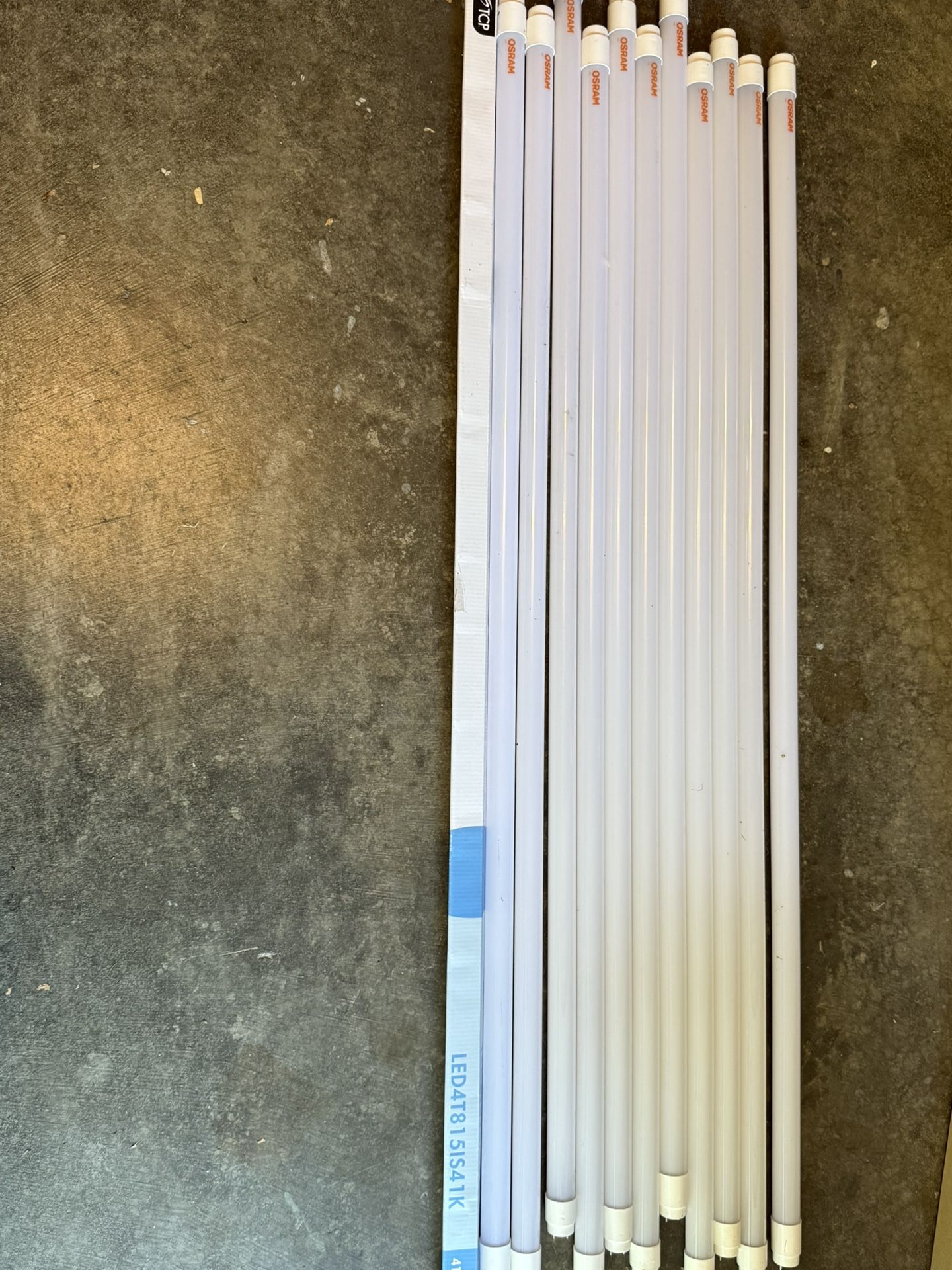 4Ft LED Tube Lights