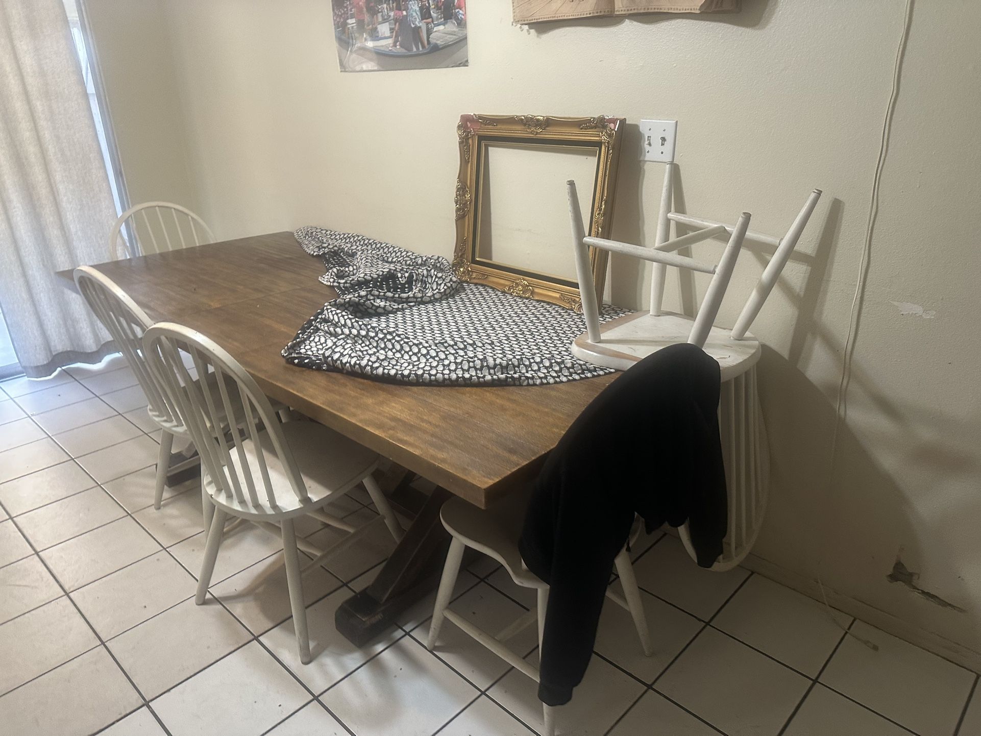 Heavy duty wood table of 8