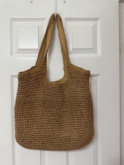 Straw purse