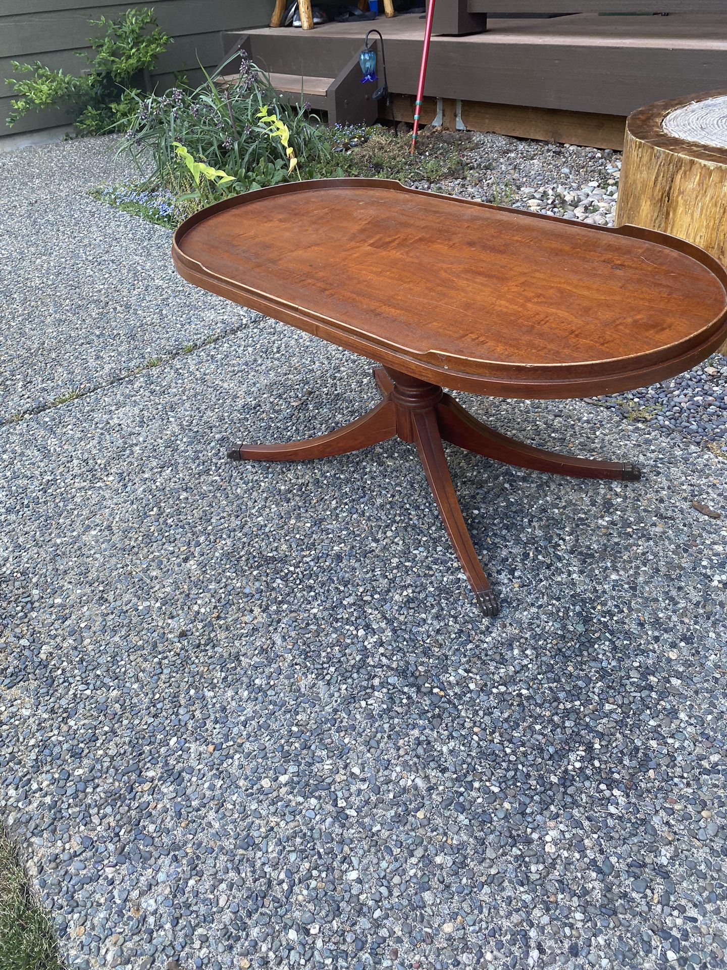 1950’s Oval Mersman Coffee Table for Sale in Woodinville, WA OfferUp