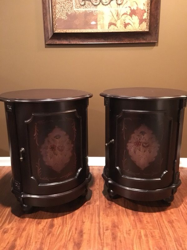 Side tables ( drum shaped)