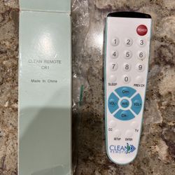 Universal remote control. CR 1. Never Used. In box