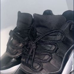 Space Jam Jordan 11 Low