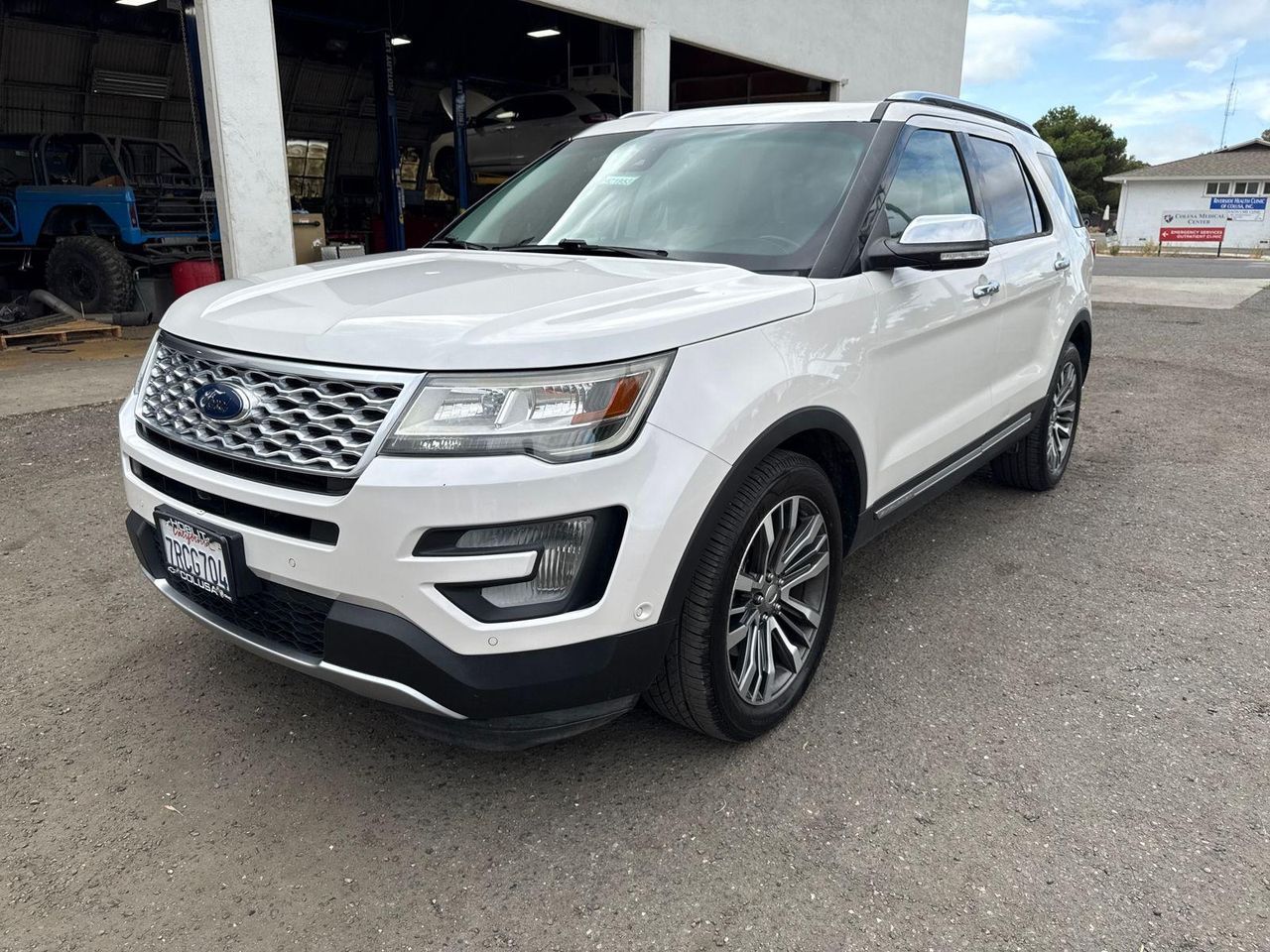 2016 Ford Explorer