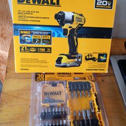 DeWalt drill 