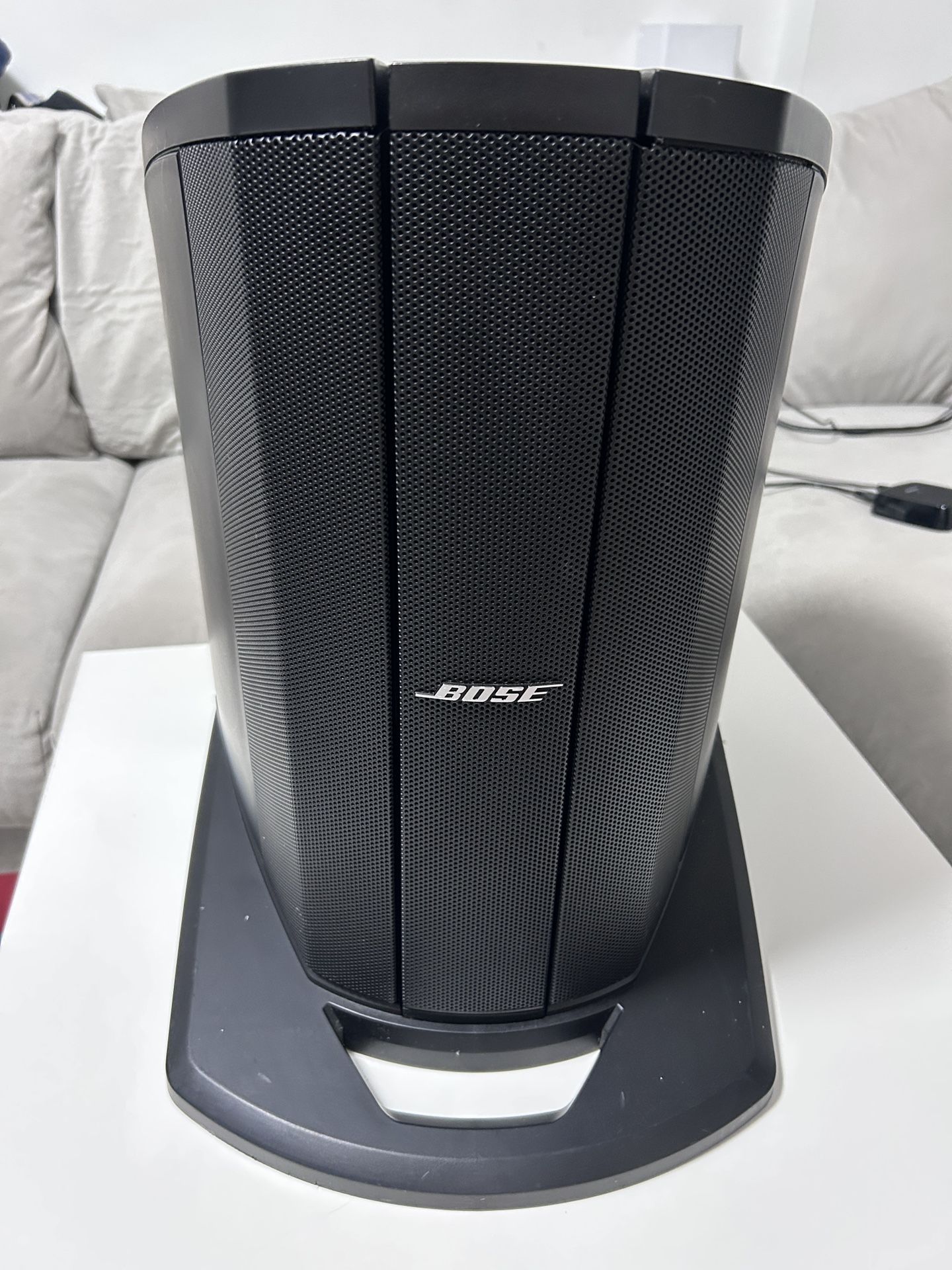 Bose L1 Compact Powered Speaker