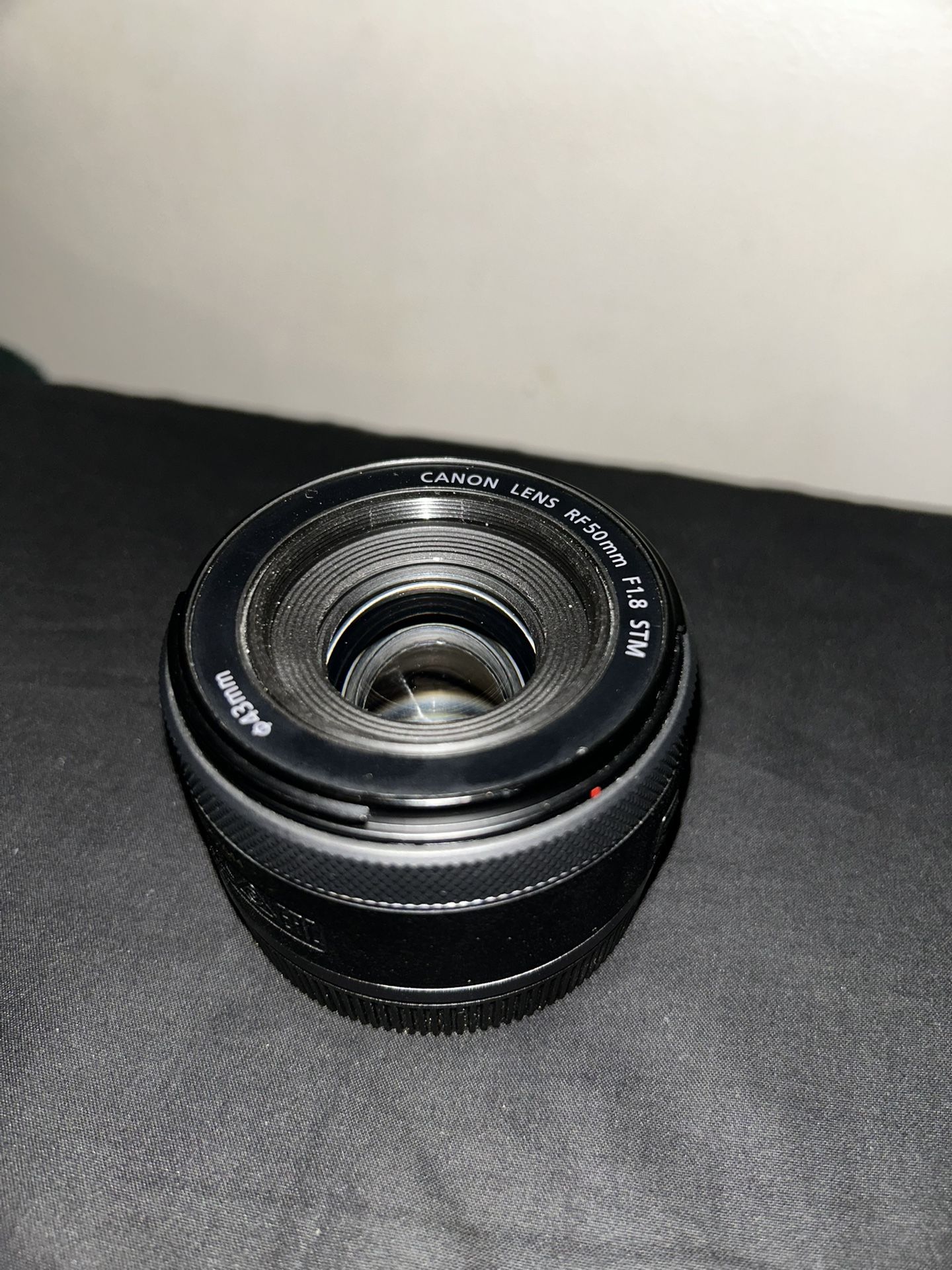 Canon rf50mm f1.8 stm lens
