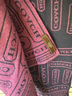 COACH Reversible scarf rectangle purple