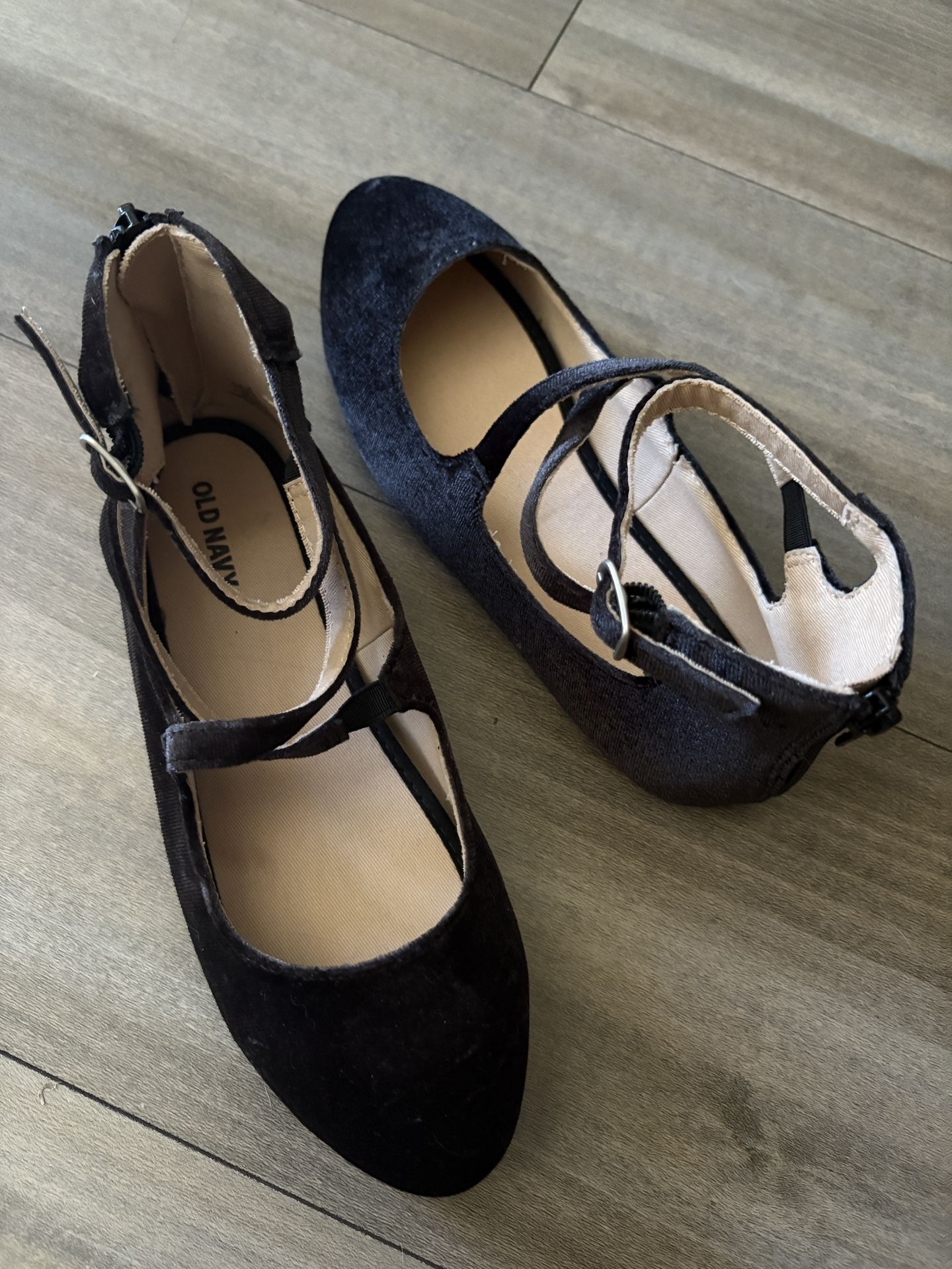 Old Navy Youth Dress Shoes