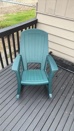 Green Plastic Outdoor Adirondack Chair