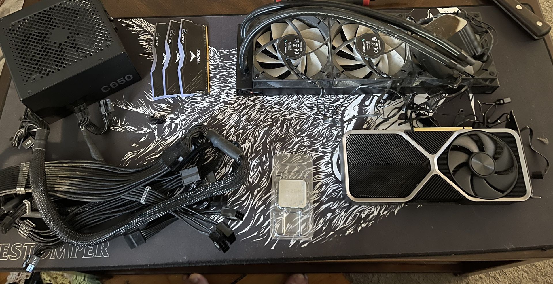 AMD GAMING PC PARTS 4070 ( AS IS / UNTESTED )