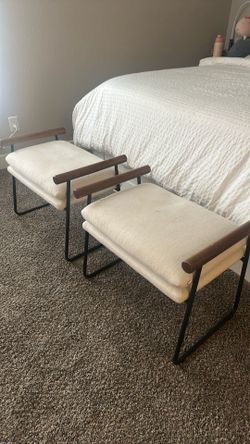 Ottoman - beige - wood