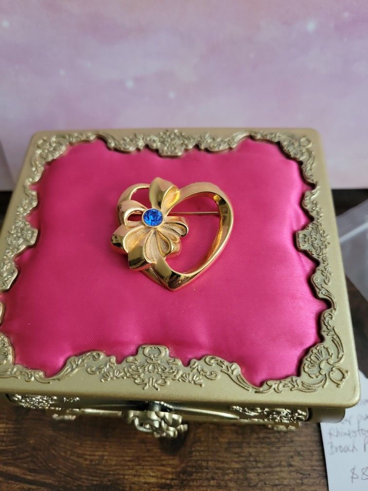 Avon Silvertone 1.25"Bow Flower Sapphire Blue Color Rhinestone Vintage Brooch F8