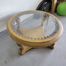 CIRCLE WOOD/GLASS COFFEE TABLE (LIVING ROOM FURNITURE)