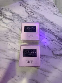 Miss Dior Essence Perfume