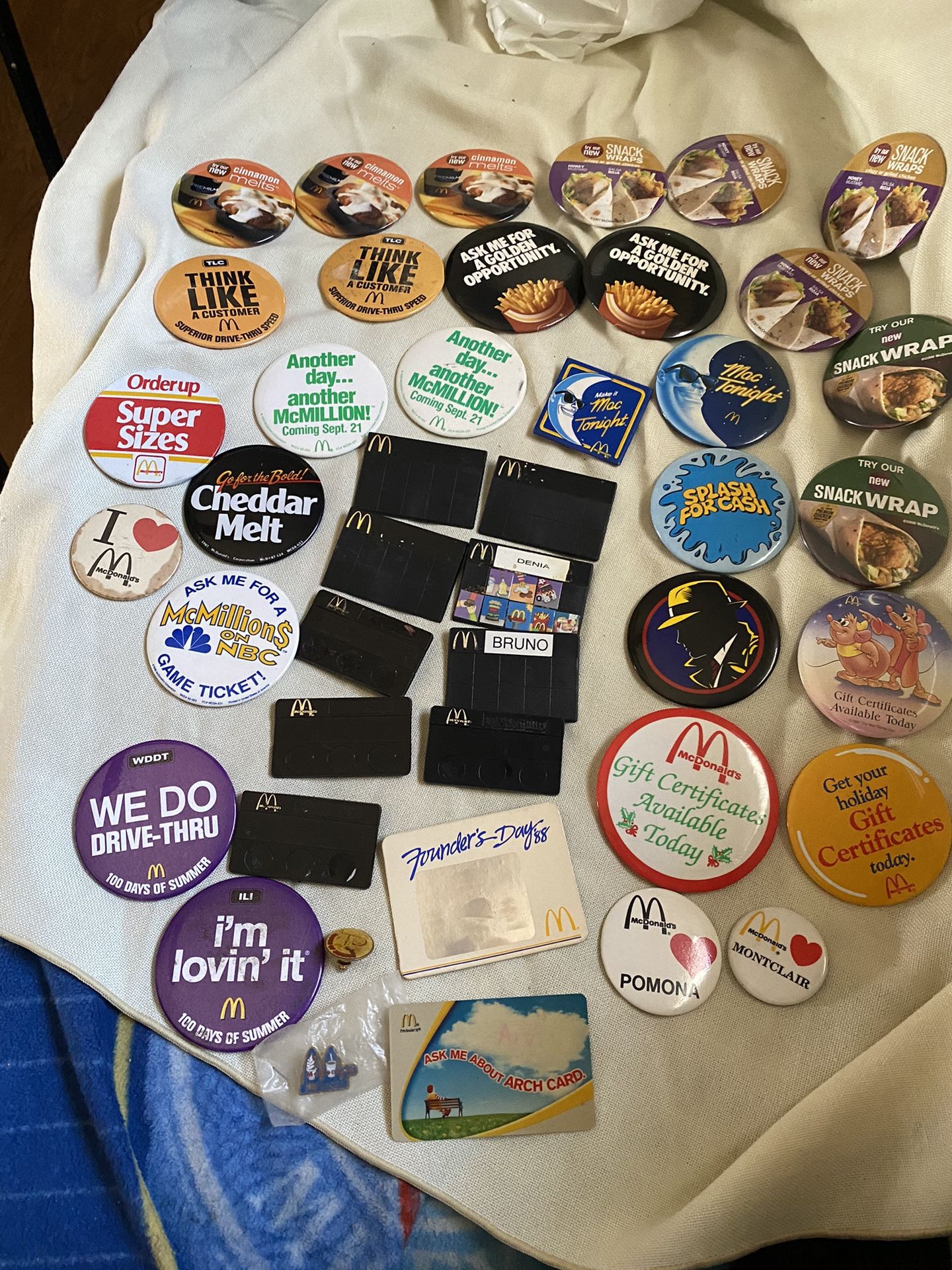 912. Vintage Set Of 43 McDonald’s Pins And Buttons $30.00 ALL!