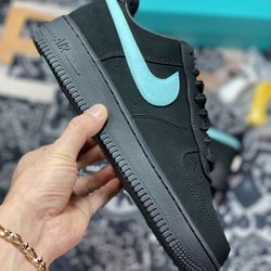 Tiffany & Co. x Nike Air Force 1 Low SP1837