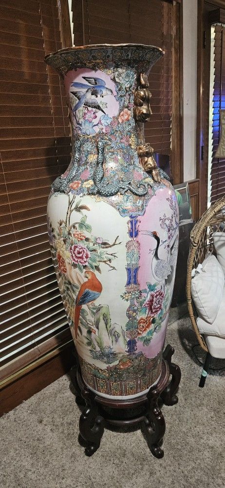 RARE!! Antique Chinese Palace Vase