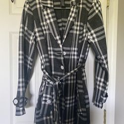 Rusie Rose Color Gray And white  Size M