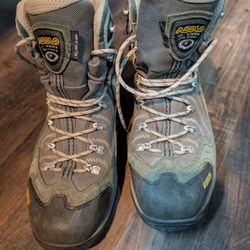 Women's Hiking Boots 