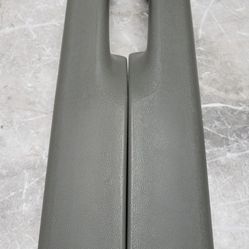 1999--2006 Chevy Silverado, Tahoe/GMC Sierra, Yukon Door Panel Armrest Grey 