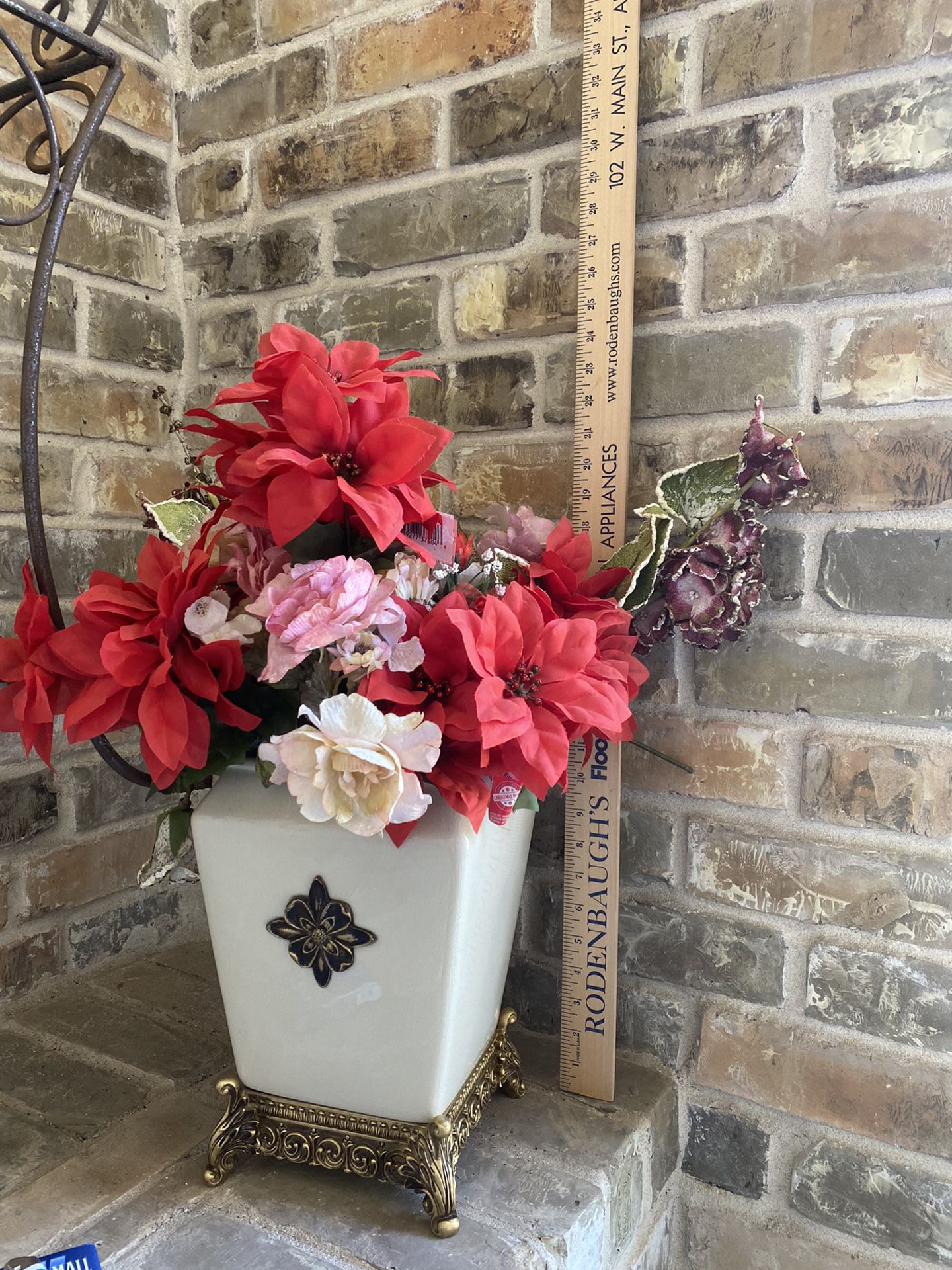 Outdoor Decorative Flower Pot