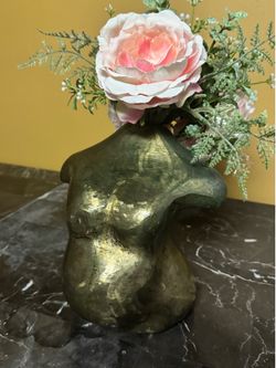Real Bronze Statue