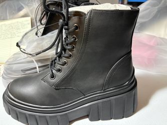 New Forever 21 platform combat boots