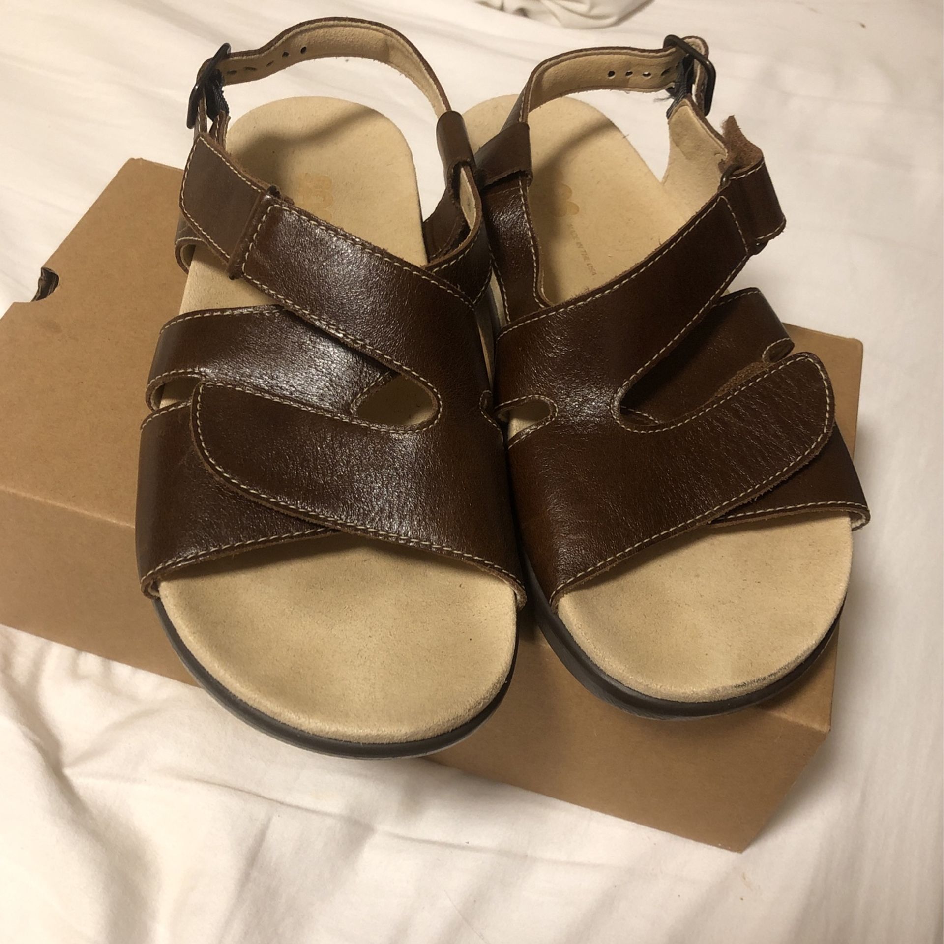 SAS Woman’s Sandals, Size 8 Wide