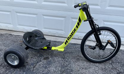 Razor DXT drift Trike